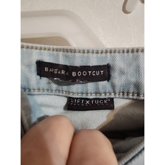 NYDJ Barbara Fit is Everything Light Washed Jean Stretch sz 16 Slit Bootcut - Picture 6 of 8